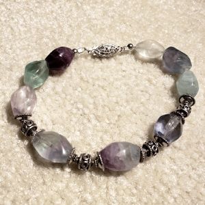 Polished Stone Bracelet. 7" Length.